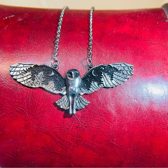 🦉Beautifully Crafted Silver/Black Owl Necklace, Moons/Forest in Spread Wings! - Picture 2 of 9